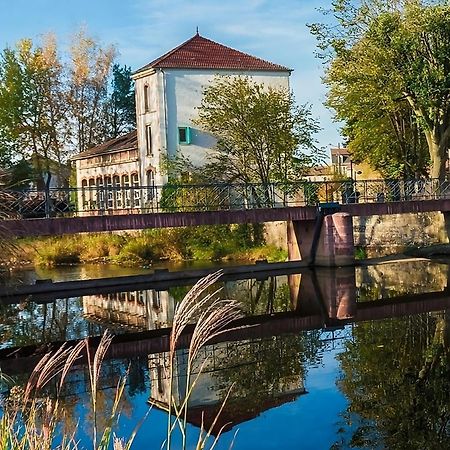 La Ferblanterie Otel Rambervillers Dış mekan fotoğraf